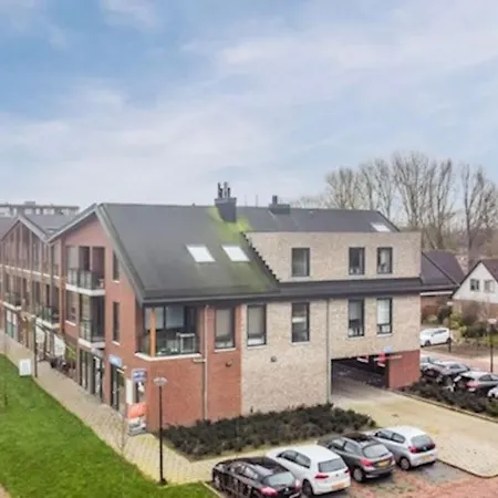 Happy 2p Amsterdam And The Hotel