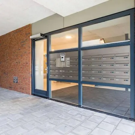 Happy 2p Amsterdam And The *